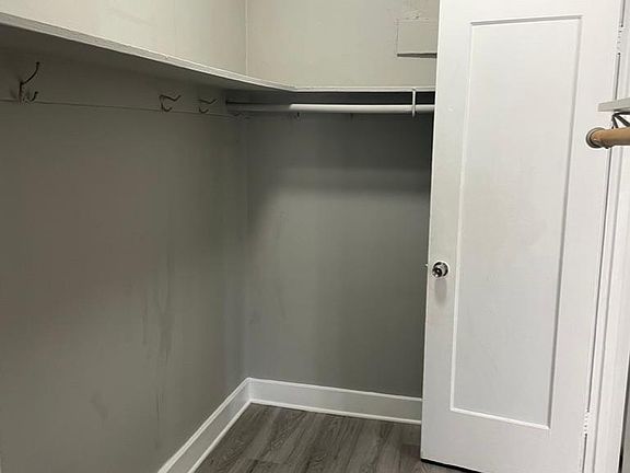 3rd image of 3456 Cesar Chavez St APT 3