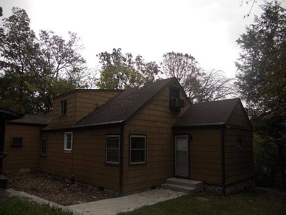 4th image of 6741 Glenbury Dr