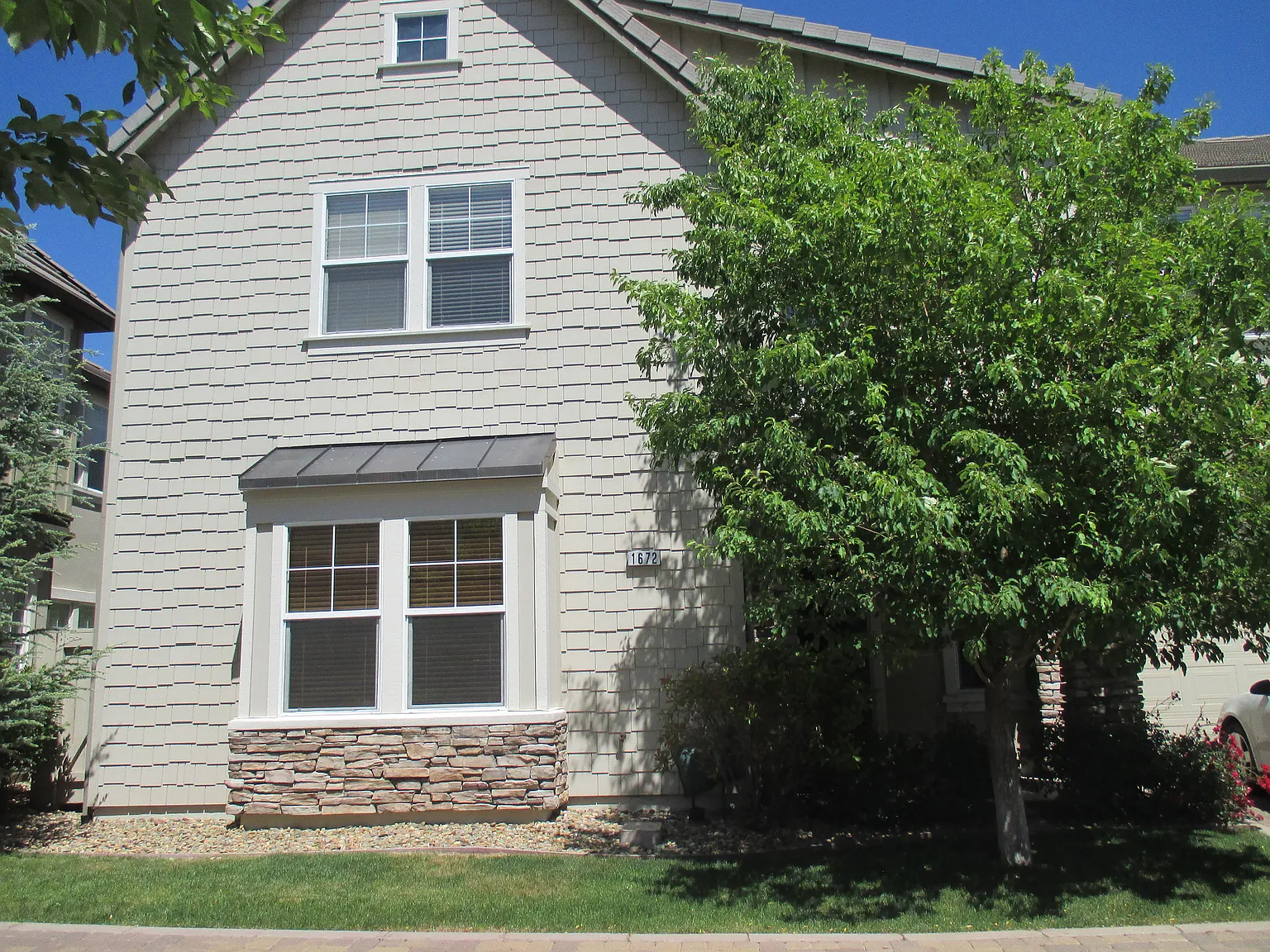 1672 Sawtooth Trl photo 1