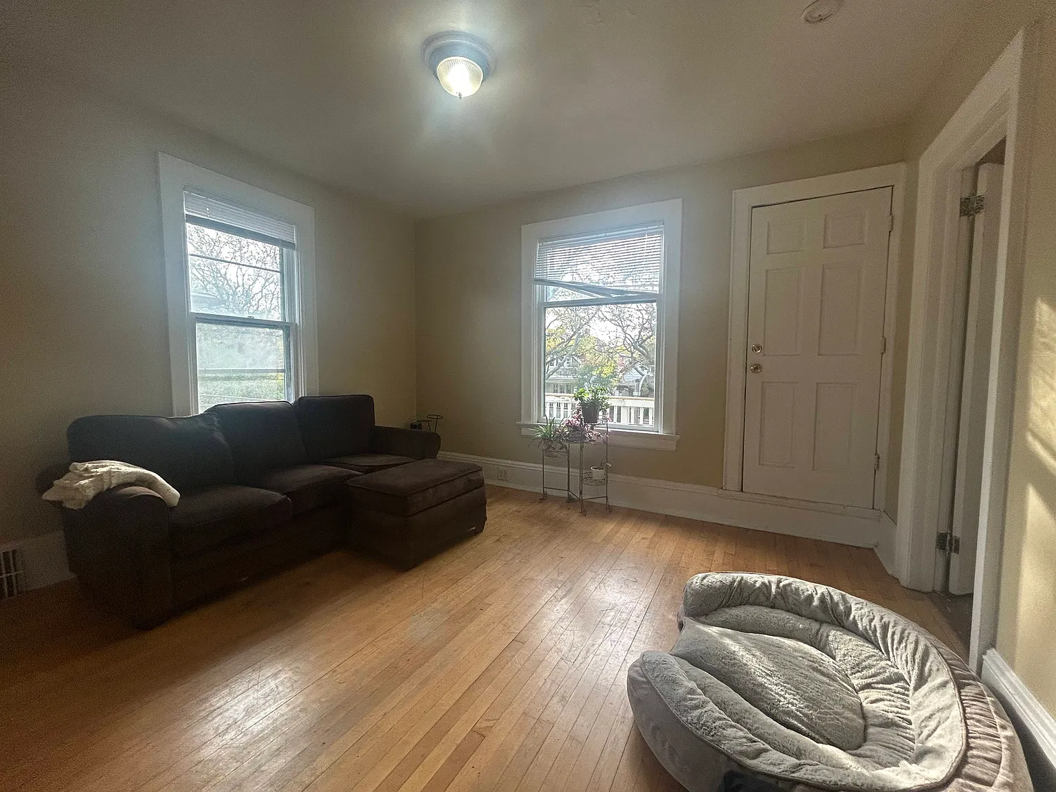 3 bed, 1184 sqft, $1,475 — Photo 2