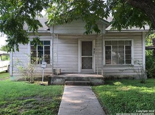 1818 Leal St, San Antonio, TX 78207