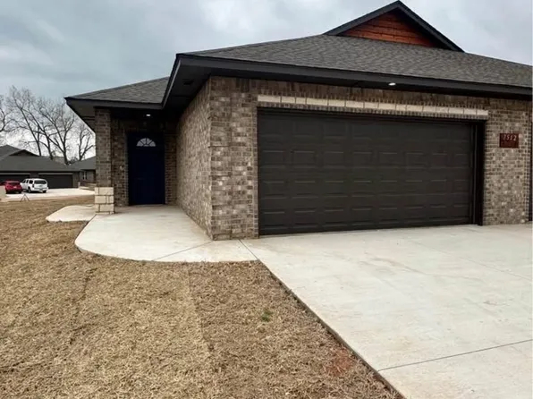 7621 Wild Flower Way #B, Oklahoma City, OK 73169
