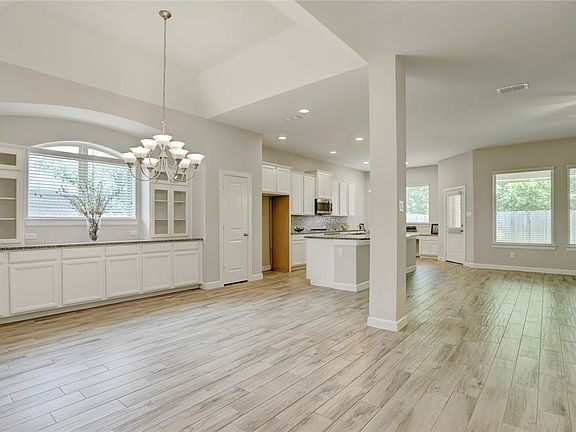 5th image of 2503 Benbrook Springs Ct