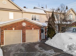 430 Mapleview Dr E #38, Barrie, ON
