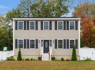 37 Whitney Dr, Ashburnham, MA 01430