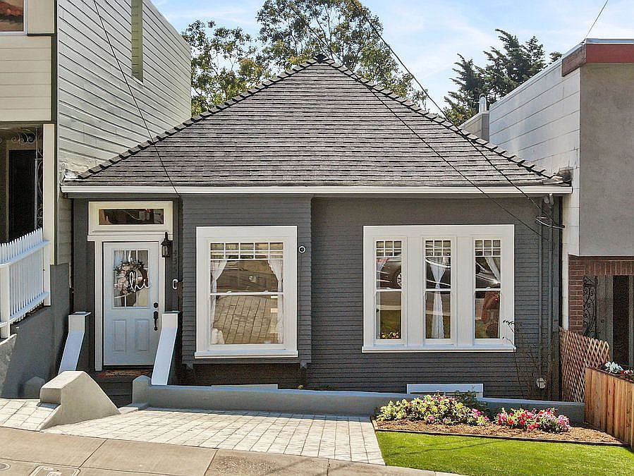 1st image of 435 Mangels Ave