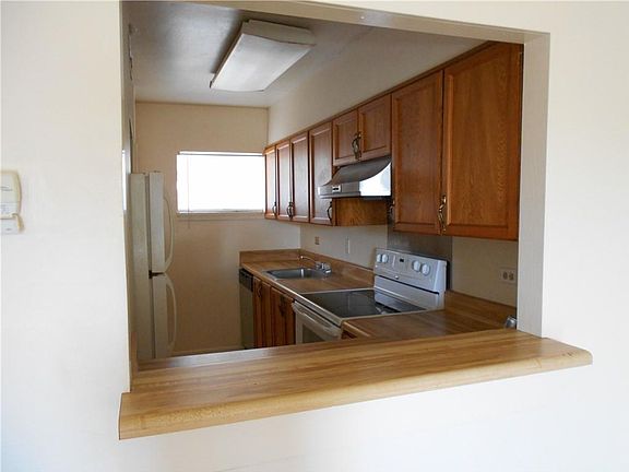 3rd image of 3838 Pontchartrain Dr APT A-205