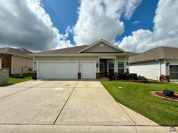 303 S Houston Springs Blvd, Perry, GA 31069