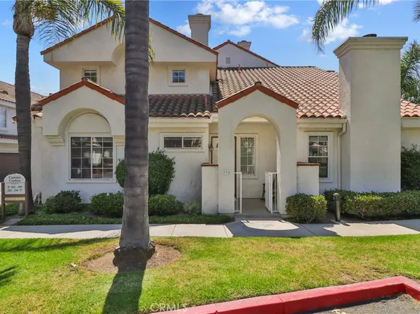 298 Camino Cortina, Camarillo, CA 93010