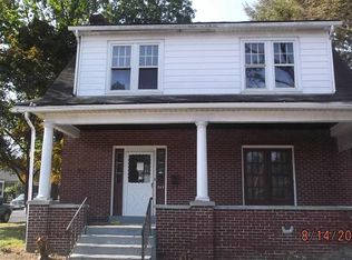 245 Lewis St, Harrisburg, PA 17110