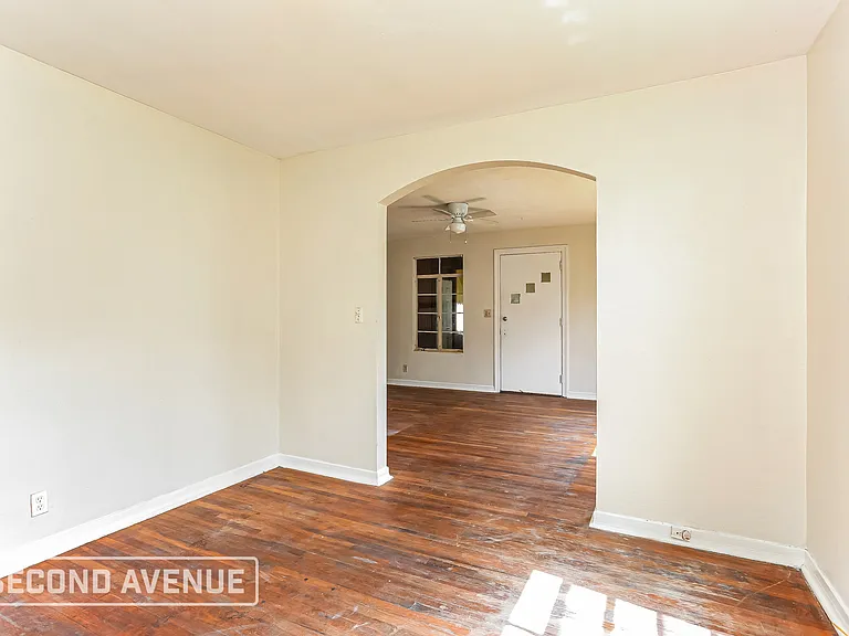 3302 College St — Photo 7