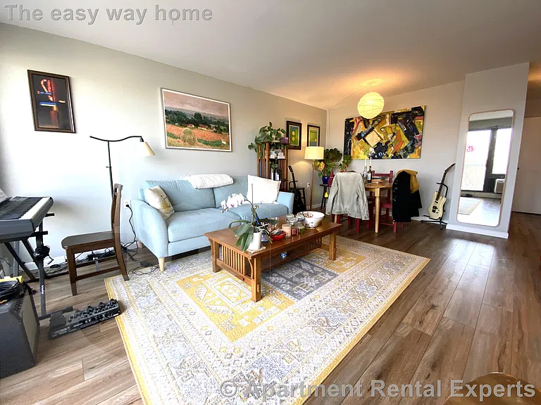 1105 Massachusetts Ave #7H — Photo 2