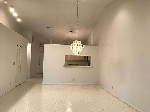 4th image of 9048 NW 60 Street #129