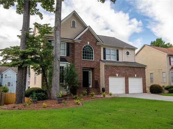 962 Tanners Point Dr, Lawrenceville, GA 30044