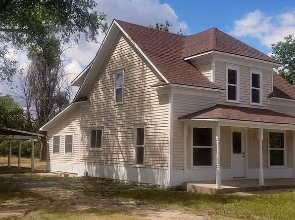 407 P St, Beaver City, NE 68926