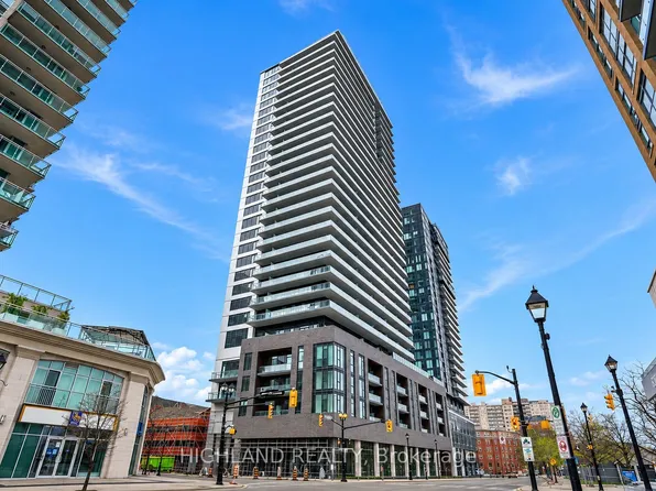 2075 Lakeshore Rd, Burlington, ON