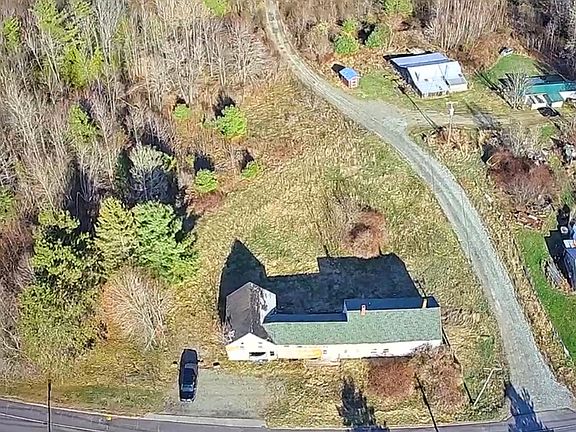 3rd image of 662 Albion Road