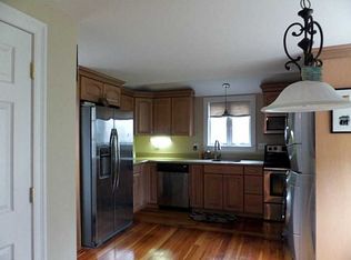 8 Jackson Ave, Mystic, CT 06355