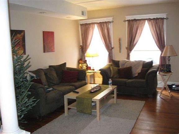 Living Room - looking towards street