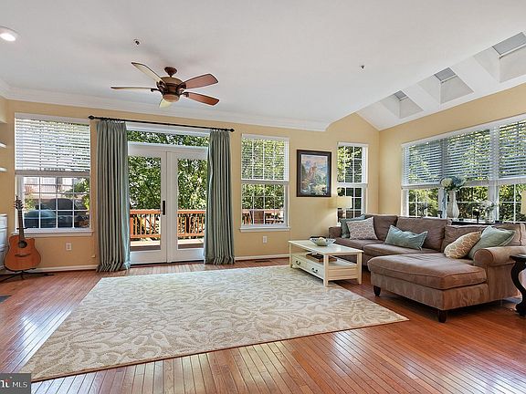 4th image of 7819 Yankee Harbor Dr