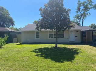 5962 Southwind St, Houston, TX 77033