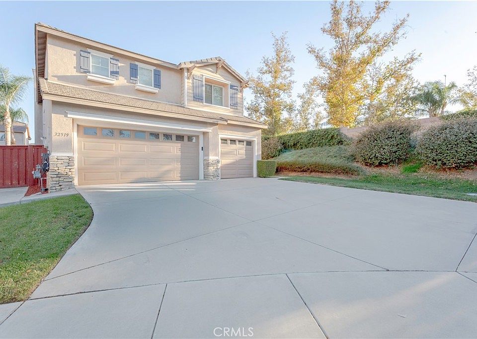 1st image of 32519 Duckweed Ct