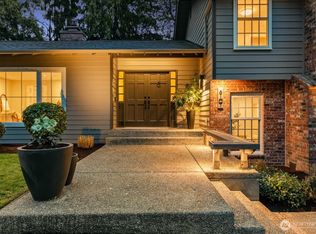 6101 85th Pl SE, Mercer Island, WA