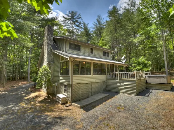 515 Indian Cave Rd #1, Ellijay, GA 30536