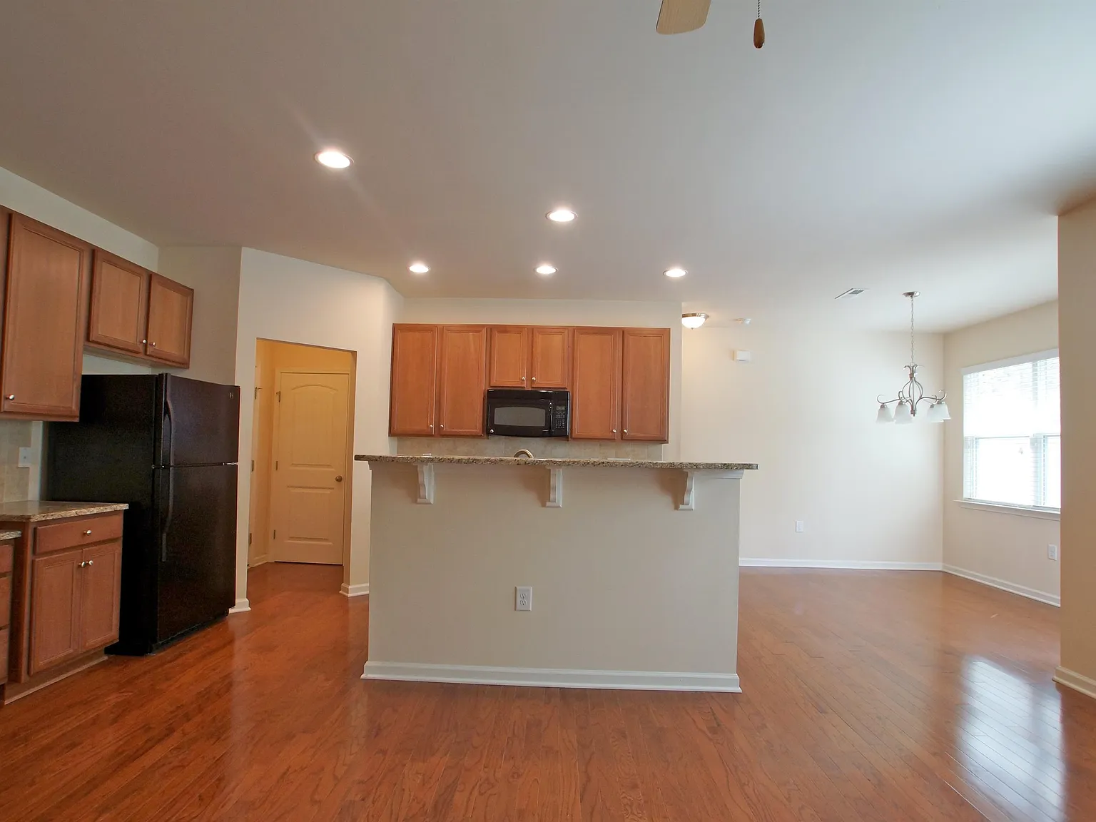 Katy Stella Drive 623 - 1 — Photo 2