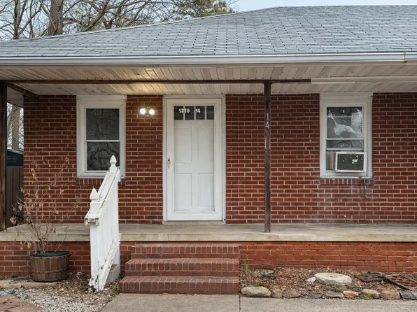 1219 Poquoson Ave APT 14, Poquoson, VA 23662