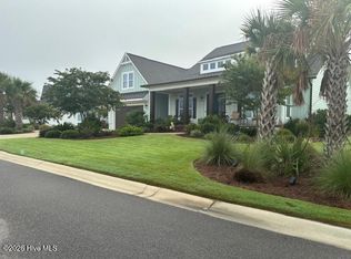 163 Voyager Way, Hampstead, NC 28443