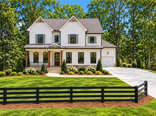 116 Dallas Mark Dr, Canton, GA 30115