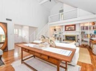 Deep Six Dr, East hampton, NY 11937