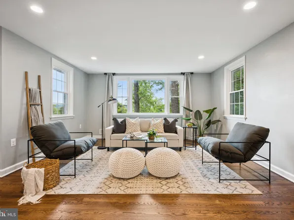 8203 Bellona Ave, Towson, MD 21204