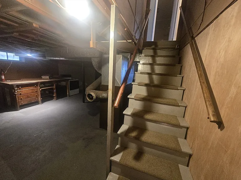 28 Chestnut Hill Rd — Photo 24