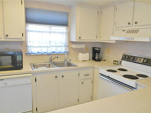 3rd image of 2400 Winding Creek Blvd APT 2-104