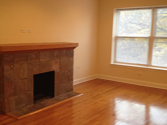 3rd image of 4654 N Monticello Ave APT 3S