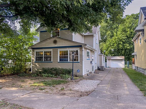 2nd image of 3720 Revere Ct