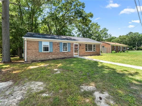 103 Sadler Ave, Colonial Heights, VA 23834