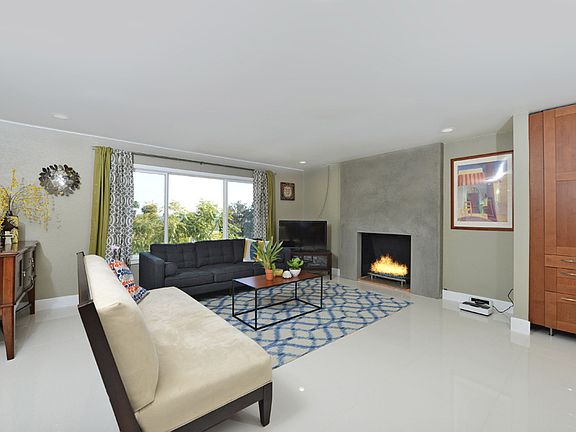 4th image of 1224 Sheridan Ave