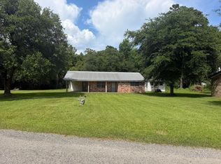 157 County Road 751, Buna, TX 77612