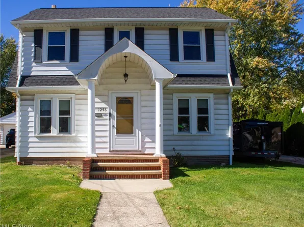 1246 Lander Rd, Mayfield Heights, OH 44124