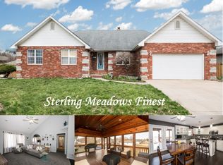 413 E Hardy St, Republic, MO 65738