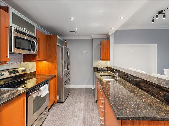 2nd image of 8945 73rd Place Townhouse #114S