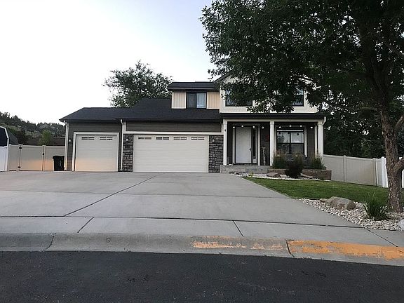 5th image of 3719 Donna Dr