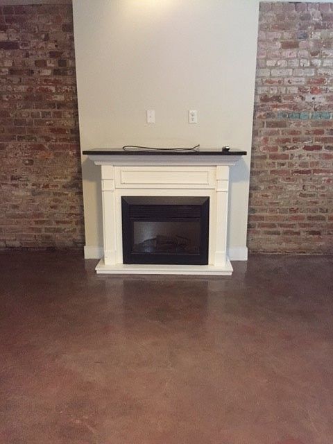 1st image of 1321 1/2 E Main St APT C06