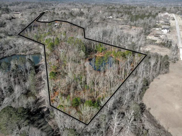 2053 Brown Rd, Hephzibah, GA 30815