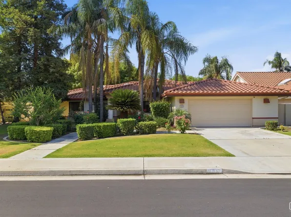 7313 Calle Los Manzanos, Bakersfield, CA 93309