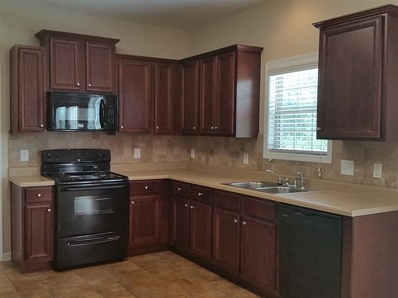 5th image of 2047 Woodlandbrook Dr
