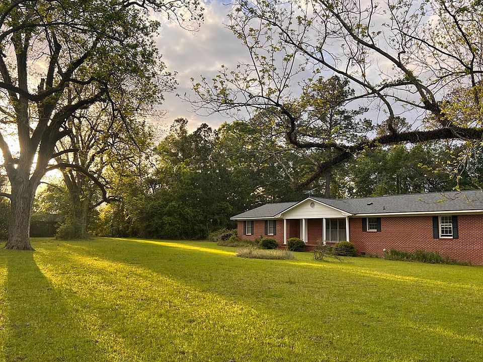 1st image of 2803 Smith Rd